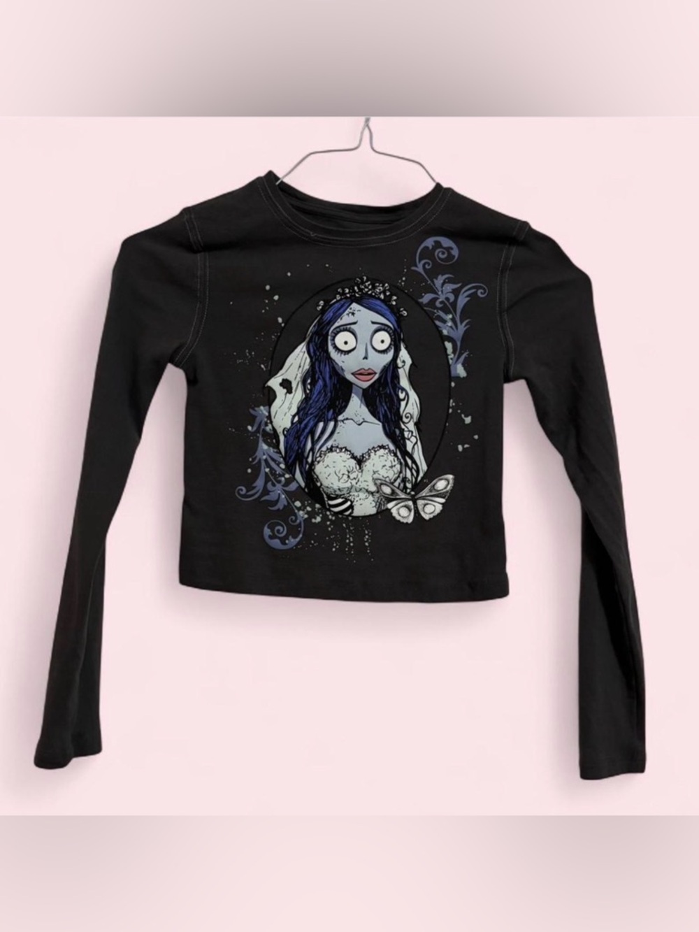 Black Girls' Long-Sleeve Graphic Top with Blue Accents